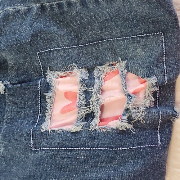 Evaless Heart Print Straight Mid Waist Ripped Jeans, Size M - Picture 10 of 11